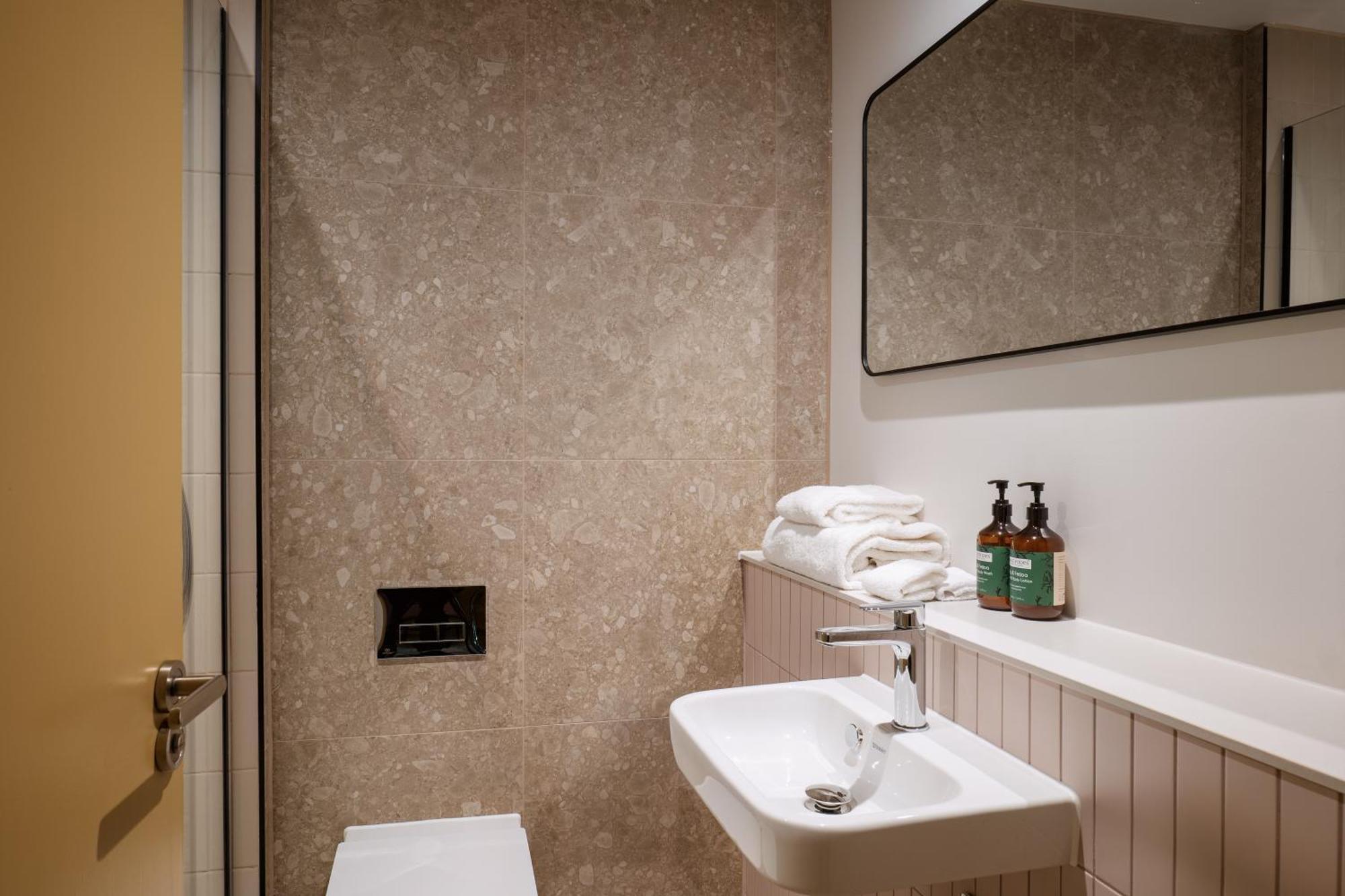 Executive Twin Room,1773668231:JPEG